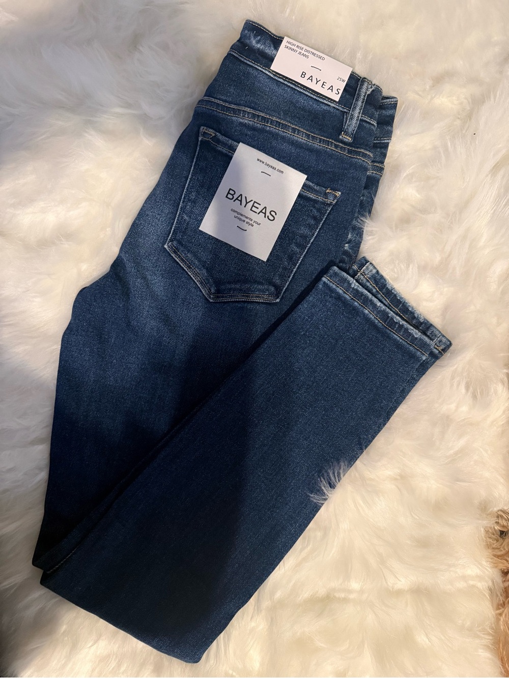 Women’s Dark Blue Stretch Jeans NWT